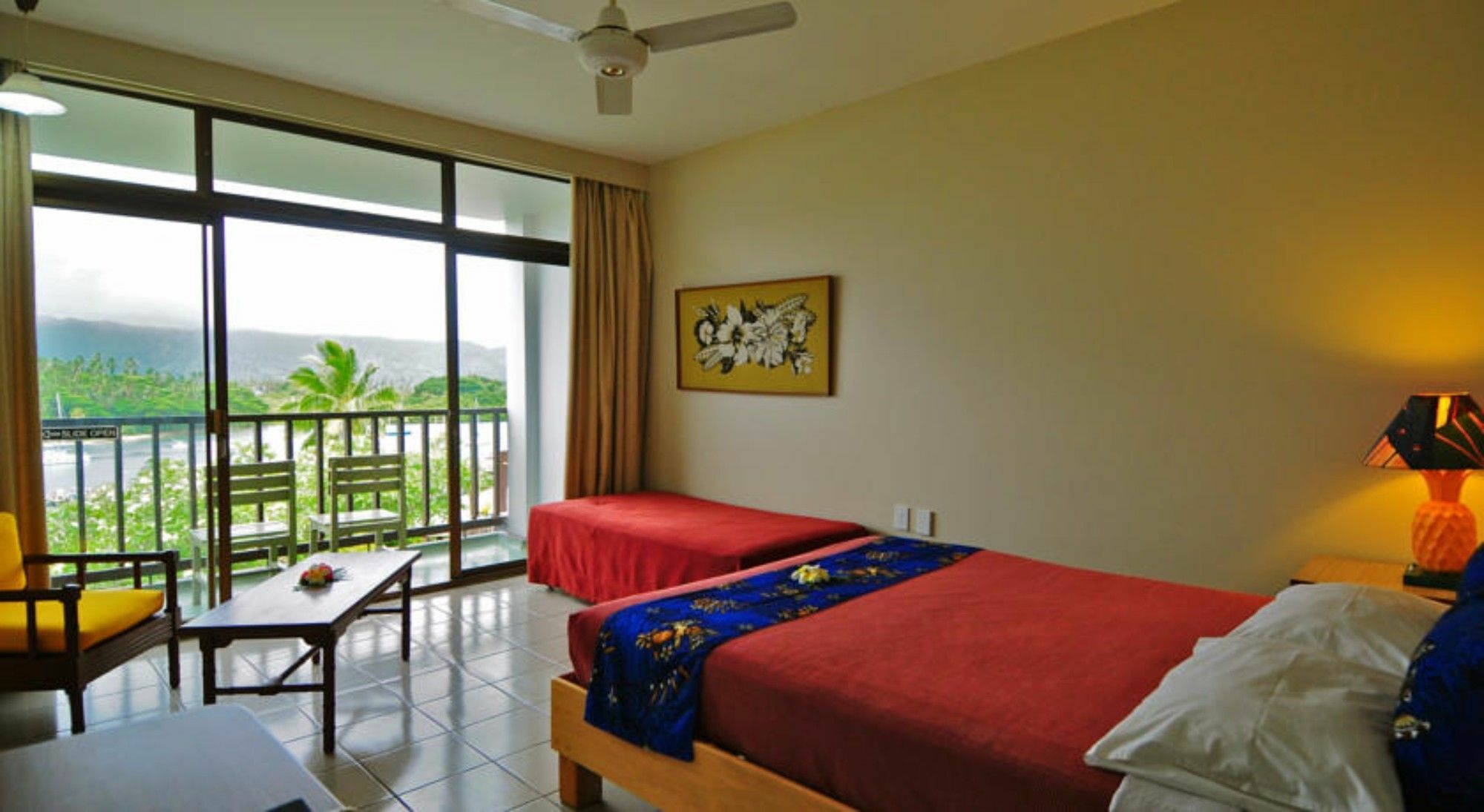 Savusavu Hot Springs Hotel 외부 사진